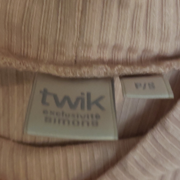 TWIK/SIMONS pink mock neck long sleeve - Picture 3 of 3